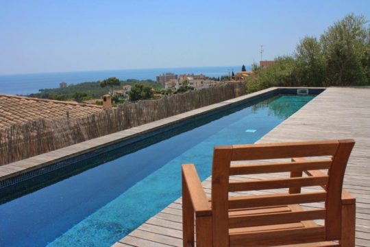 Modern house in Palma-Genova with sea views! Just a few steps from Restaurants away!