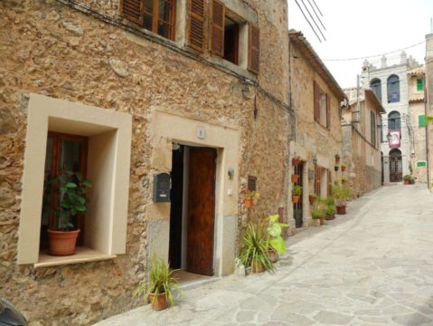 Acogedora casa de pueblo en Valldemossa