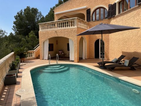 Schönes Ferienhaus "casa Rudolfo" mit privatem Pool, Grill und gemütlichen Terrassen in Costa de la Calma!